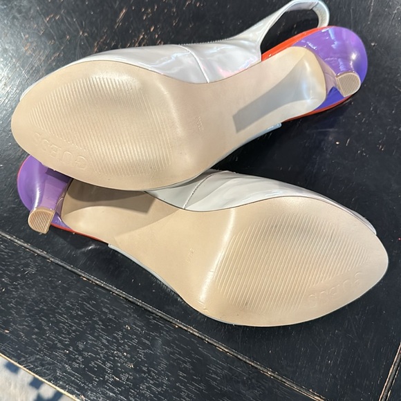 Brand new Guess pumps - Picture 5 of 5
